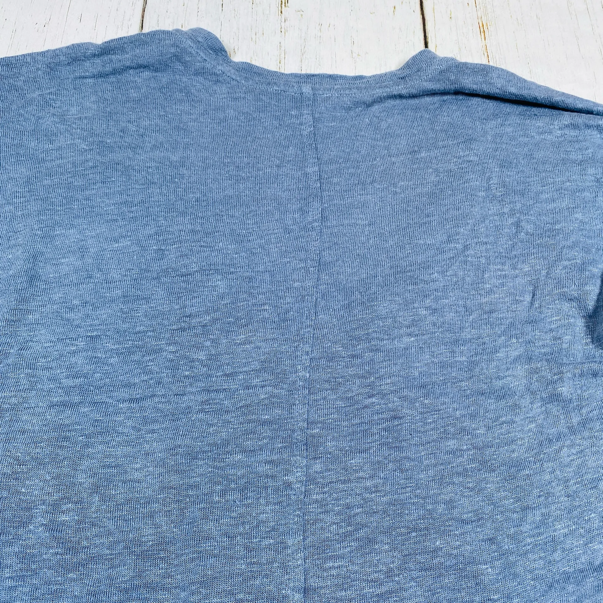 Faherty Oceanside Linen V-Neck Relaxed Tee Shirt - Image 6