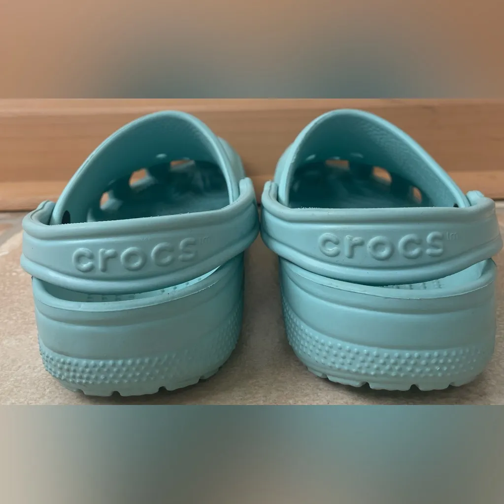 Crocs Classic Clogs, Teal / Aqua color; size 4 Men’s / 6 Women’s - Image 4