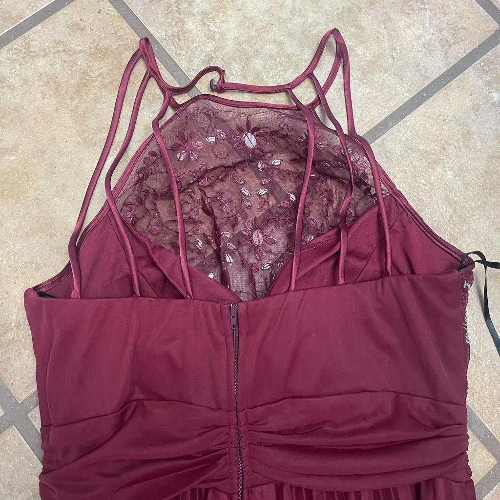 B Darlin Burgundy Lace Prom Dress - Image 3