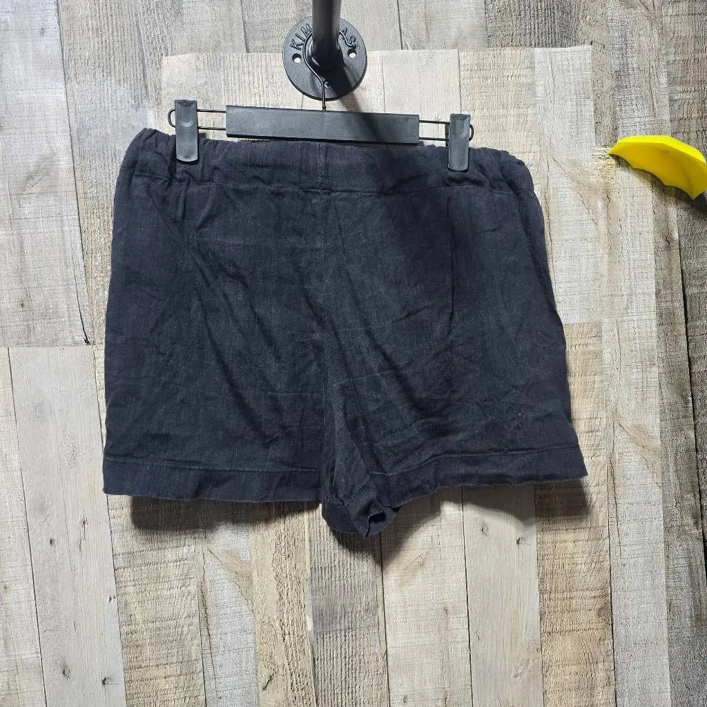 Babaton Aritzia Black Linen Blend Drawstring Shorts - Image 2