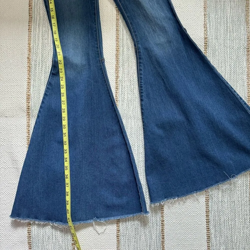 We The Free Just Float Jericho Blue Medium Wash High Rise Flare Leg Jeans 25 - Image 3