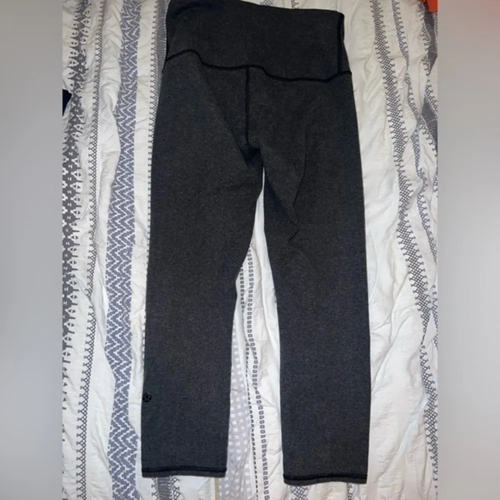Lululemon‎ Wunder Under Crop size 6 - Image 2