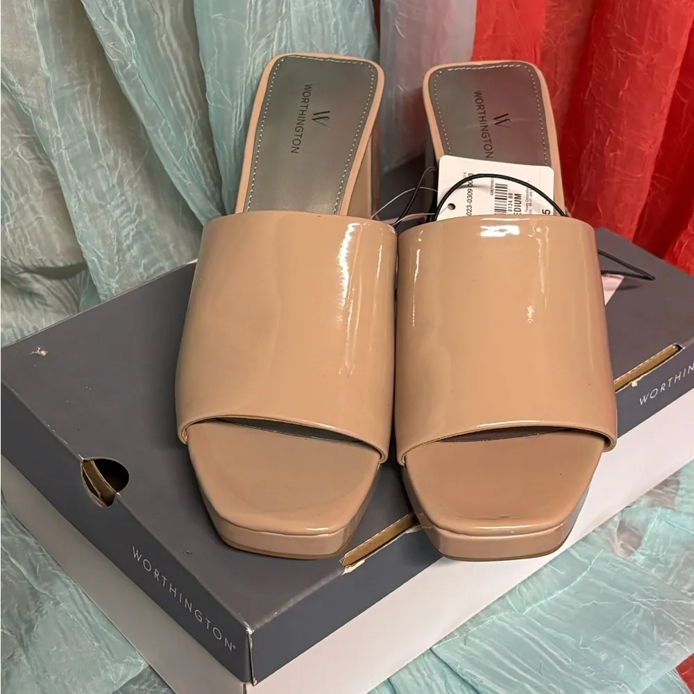 Worthington Tan Mules Sleek Design Comfortable Fit - Image 2