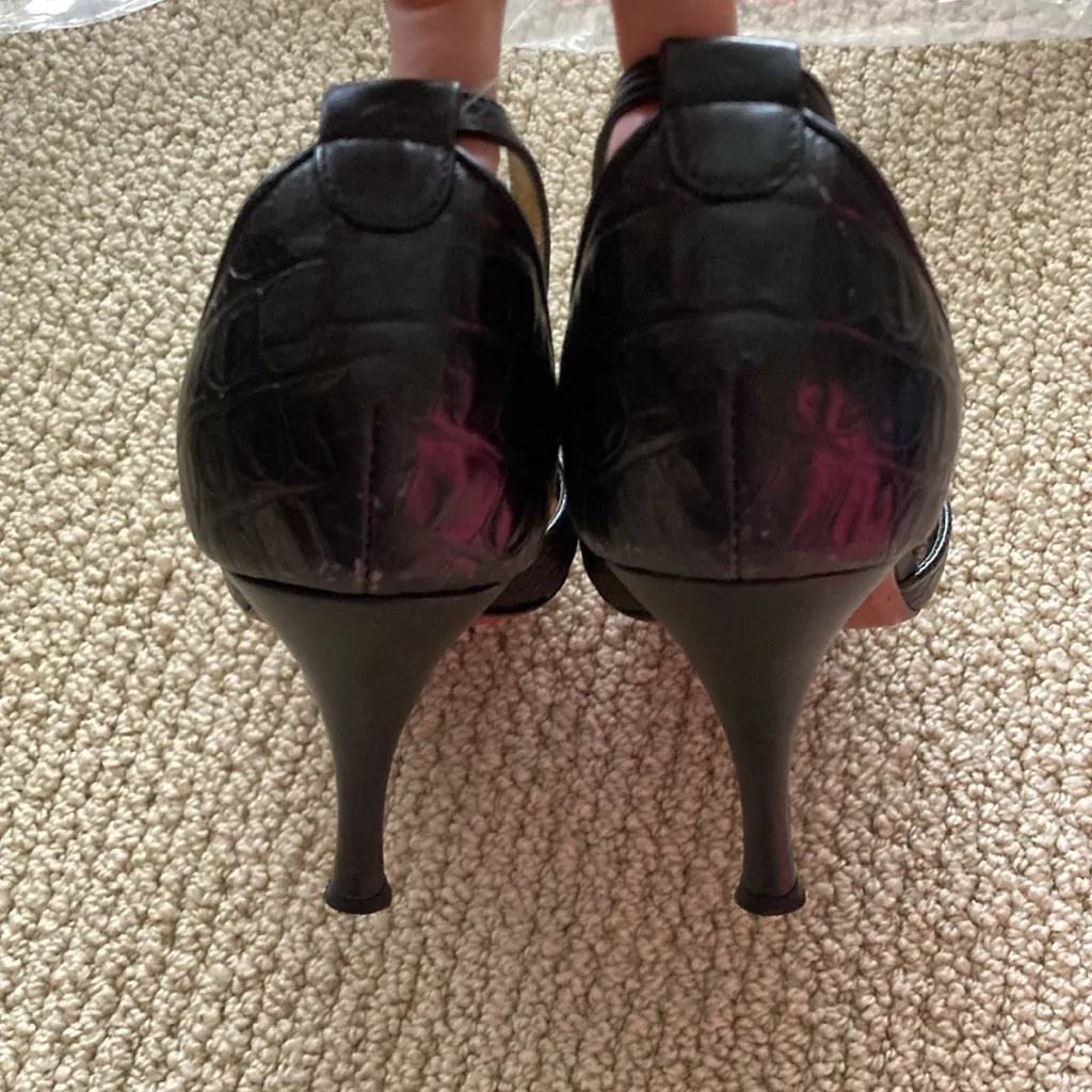 Donald J Pliner Black Croc Patterned Leather High Heel Shoes Pumps Size 7.5 - Image 5