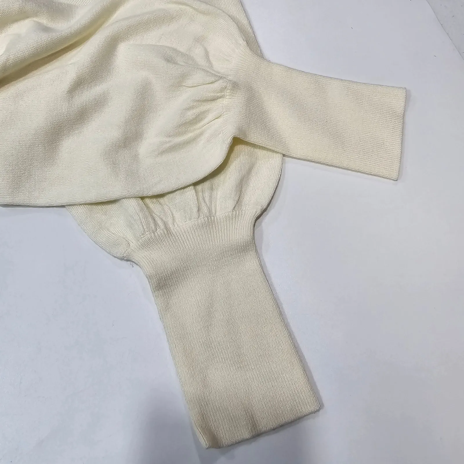 Tularosa Estrella Crop in White Medium - Image 8