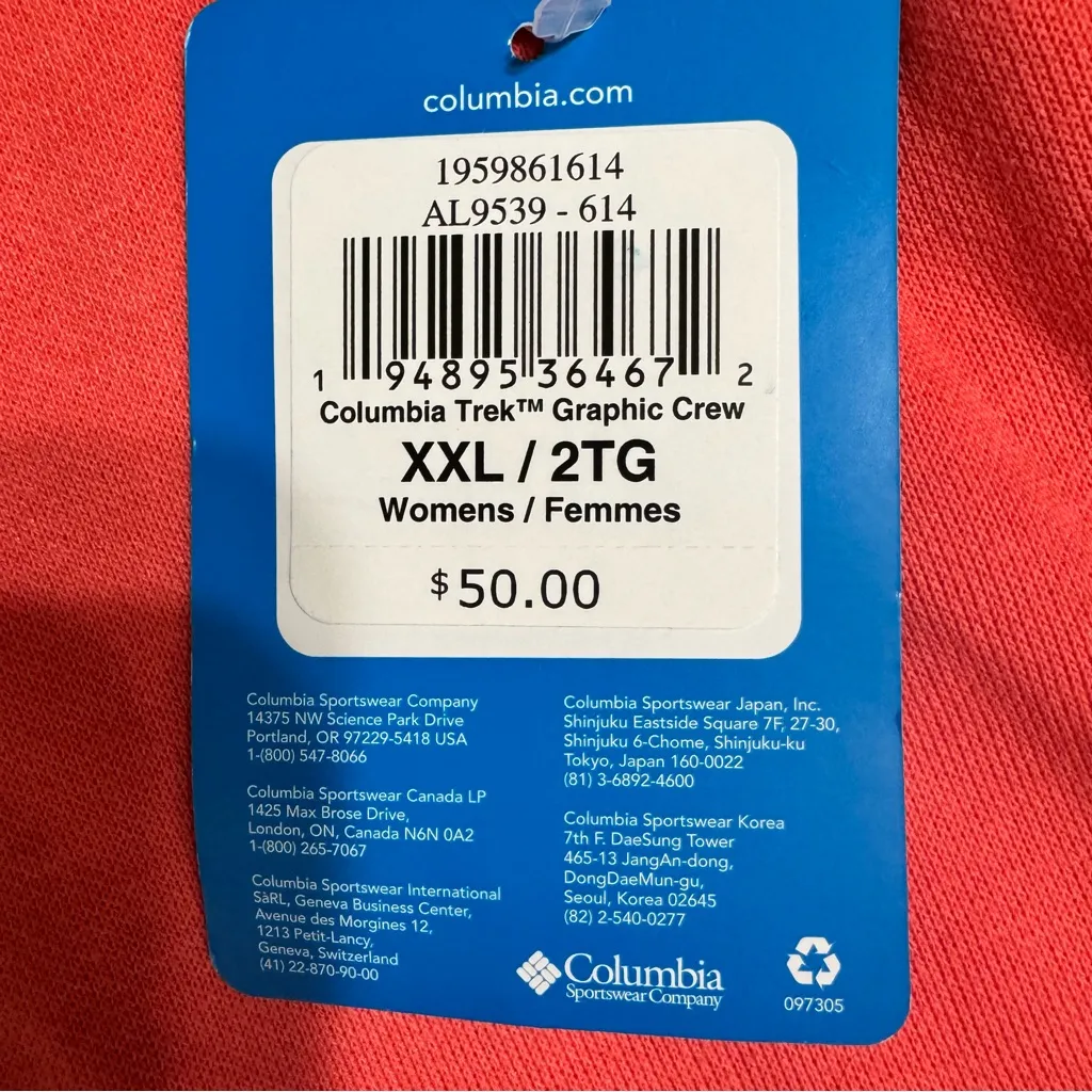 Columbia Women’s Trek Graphic Crew Sweatshirt - Image 7