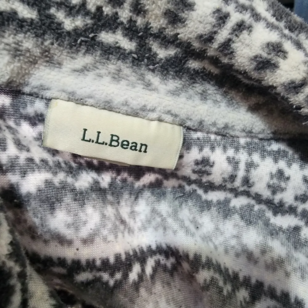 LL Bean Grey Fair Isle Print Light Fleece Zipper Jacket - Image 8