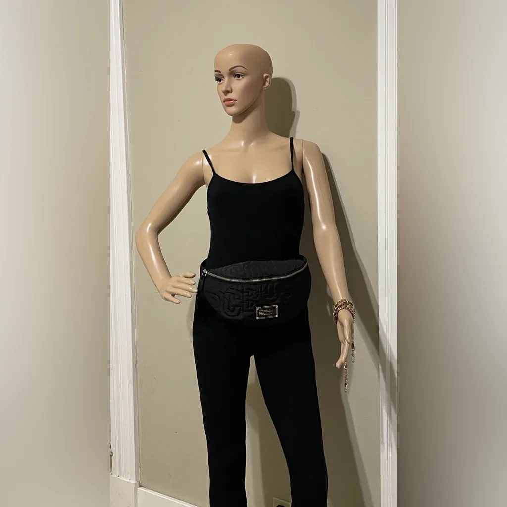 Marc Jacobs Quilted Black Belt/Body Bag - Image 14