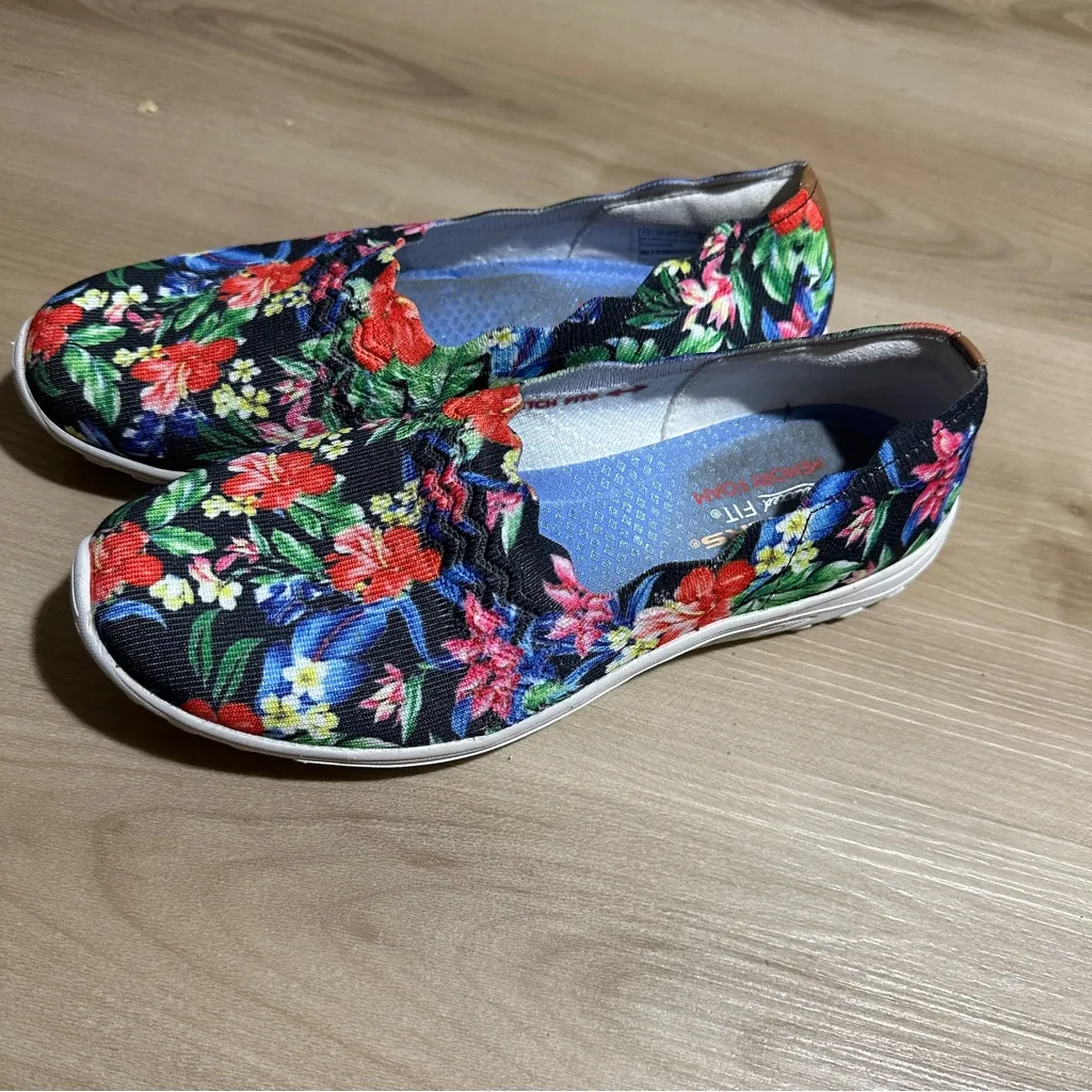 Skechers Slip On Washable Slip-Ons Multicolor Tropical Floral Shoe ‎ 7.5 - Image 3