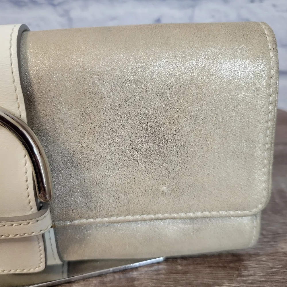 Coach  Gold Leather  Pouch - Image 4