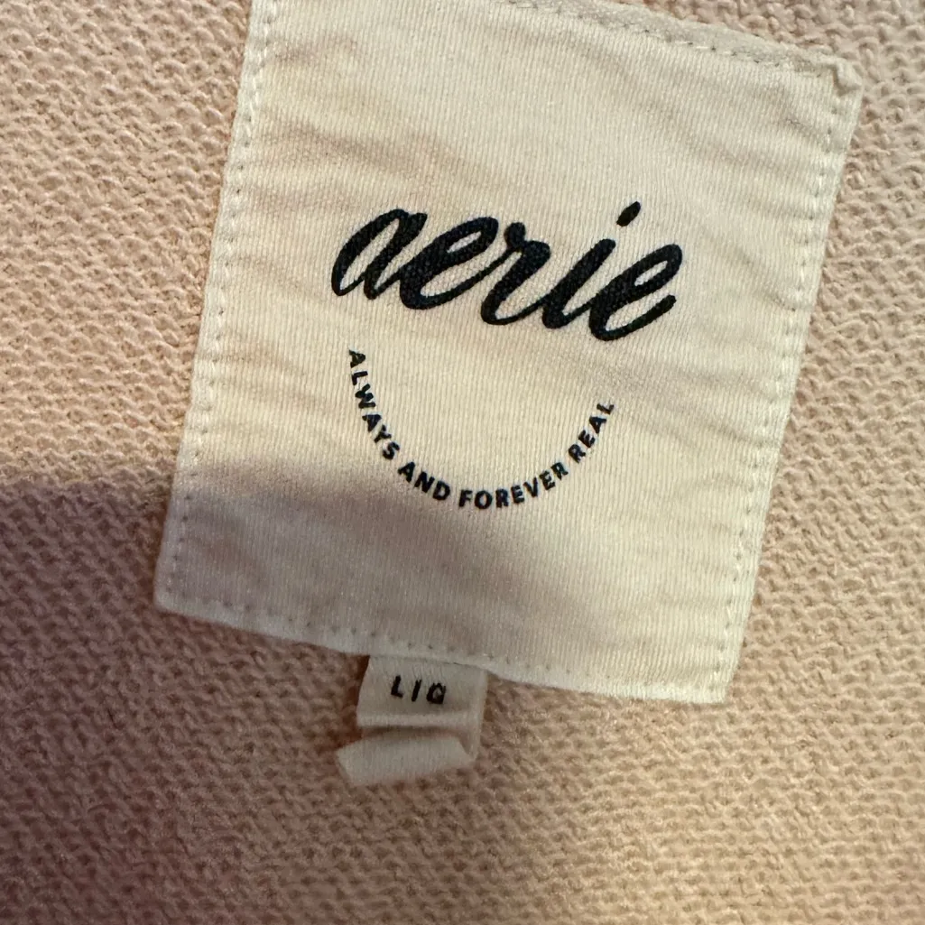 Aerie Short Sleeve Polo Sweatshirt large - Image 4