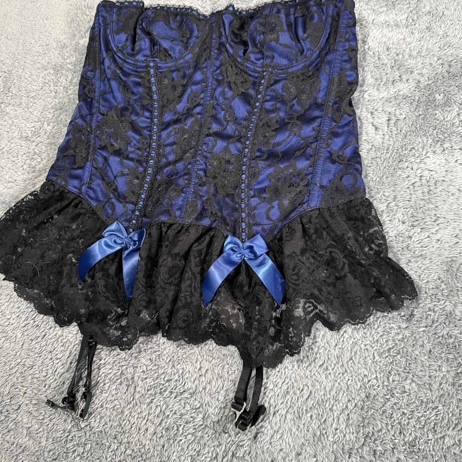 90s VTG FREDERICK'S OF HOLLYWOOD Blue Lace Bustier GARTERS Corset Top 80s 38 - Image 4