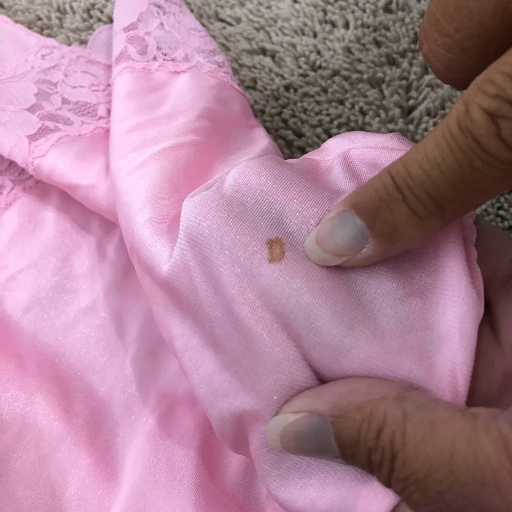 Maidenform Pink Embellished Night shirt size small - Image 3