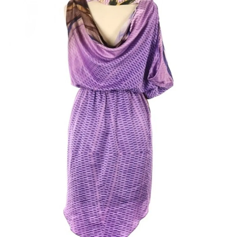 Loganberry cutout dress size 2 - Image 2