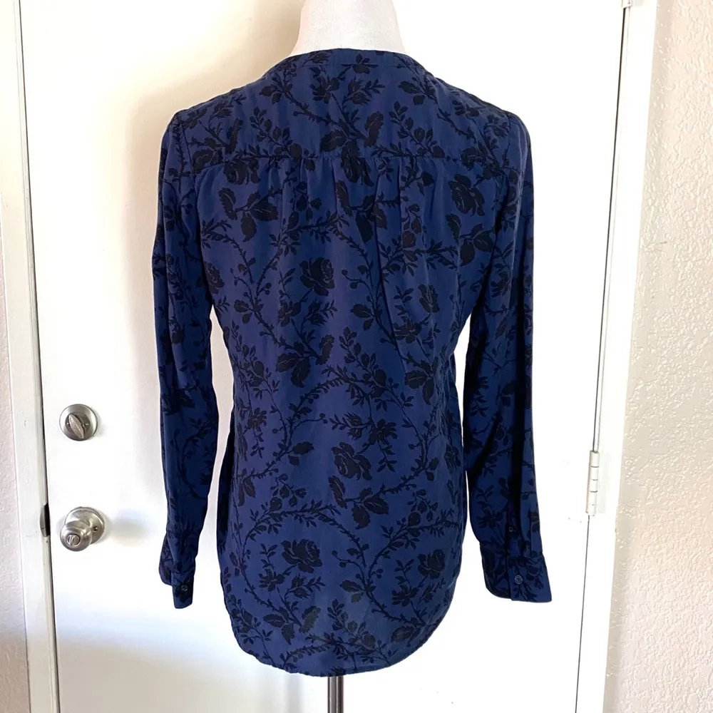 Old Navy Floral Tunic Top - Image 2