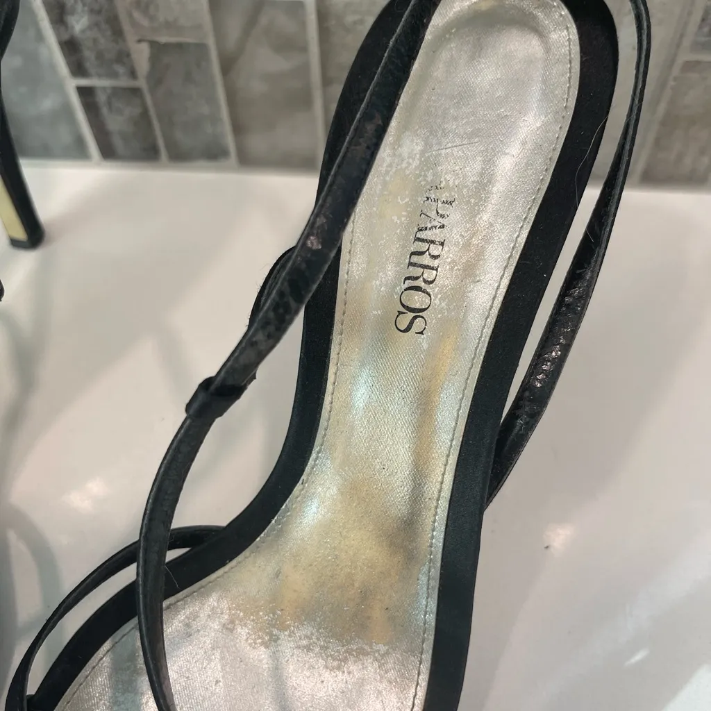 Caparros Black Satin Crystal Bow Sling Back Heel Evening Shoes size 8.5 - Image 4