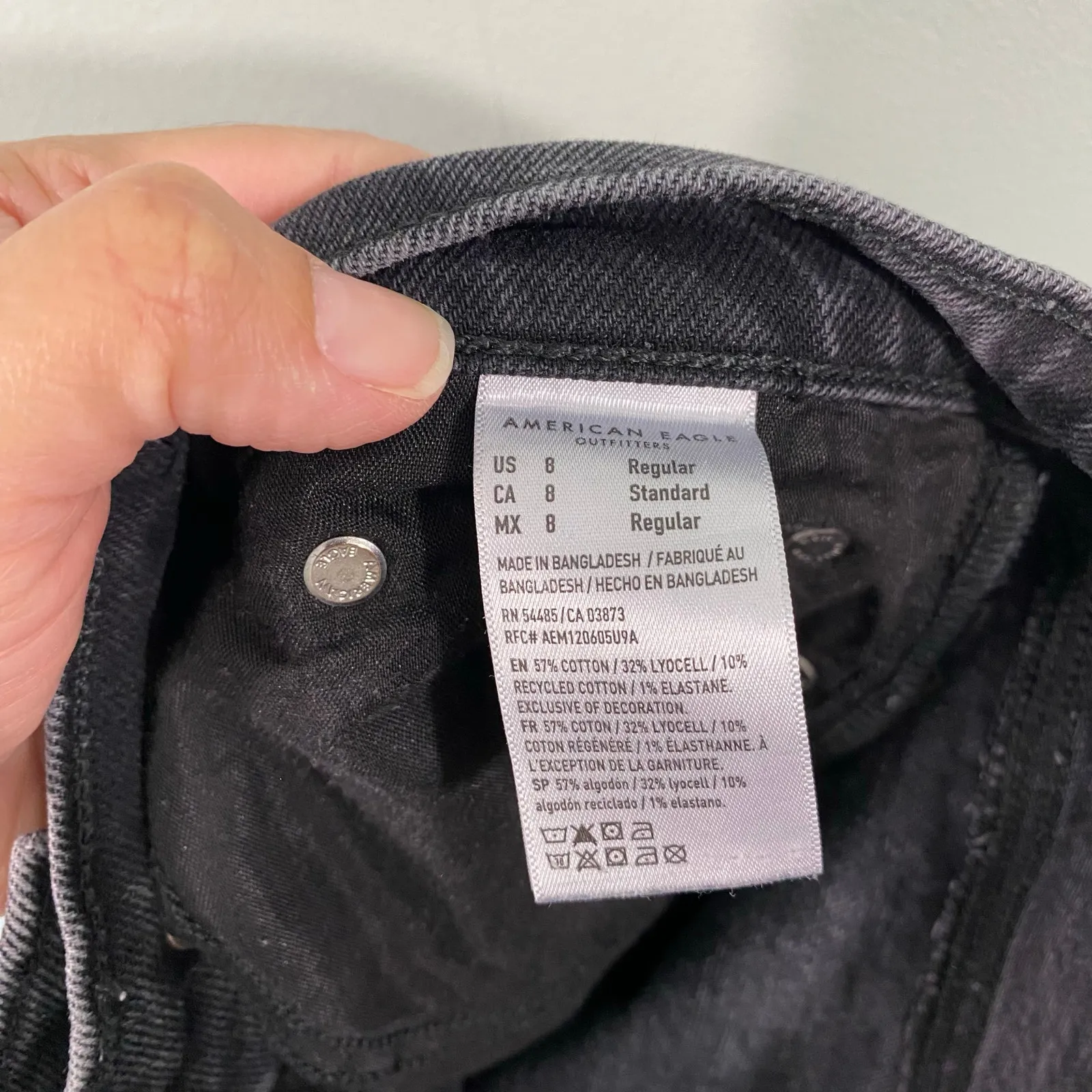 American Eagle Black Stone Wash Super High Rise Ankle Straight Jeans Size 8 - Image 4