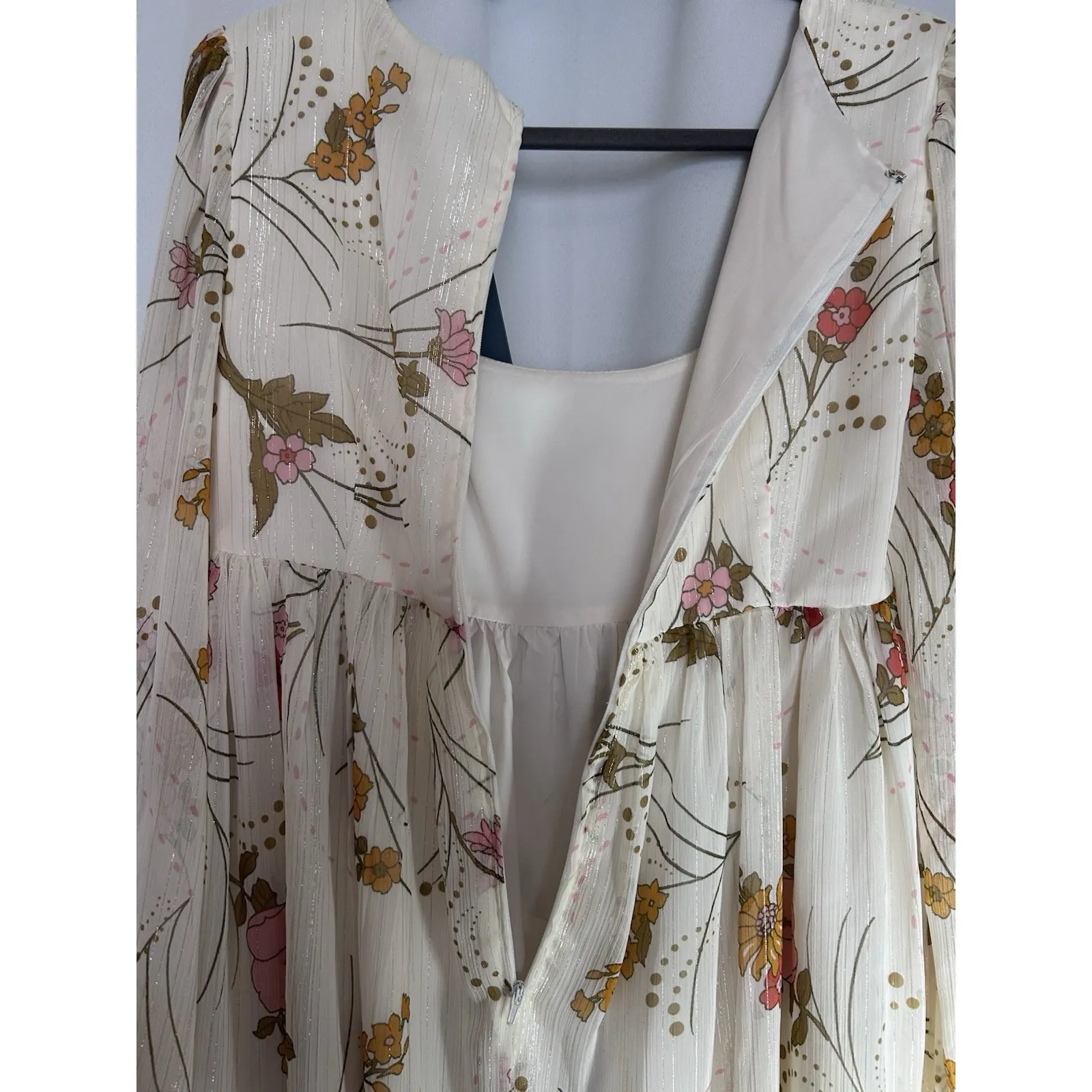 Modcloth Sweet Sixties Sz 8 Baby Doll Dress Bell Sleeves Cream Silver Boho NWT - Image 7