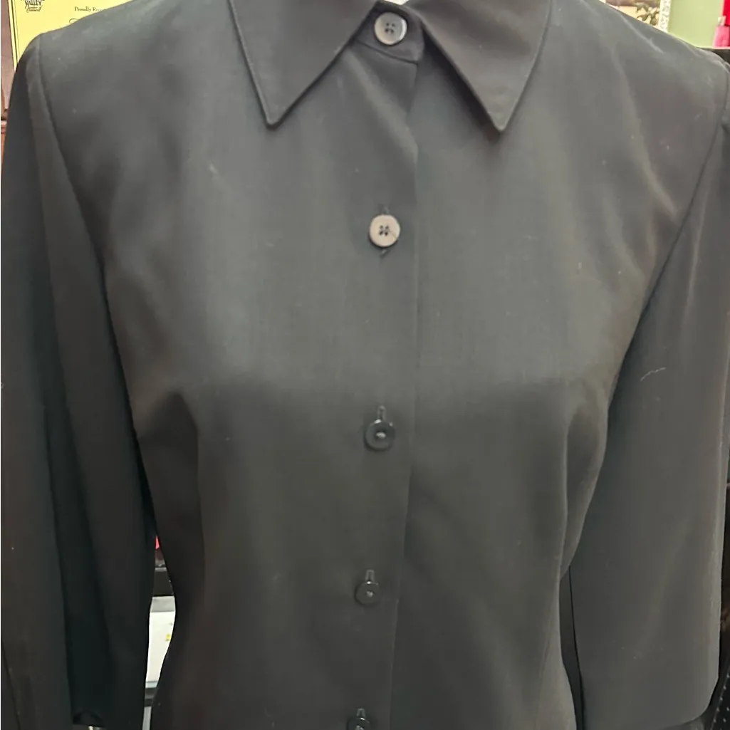 Ann Taylor sz 8 black blazer - Image 2