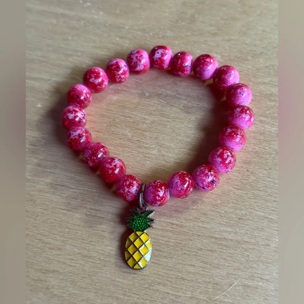 Pink Beaded Bracelet with Pineapple Charm Size 6 - Image 2
