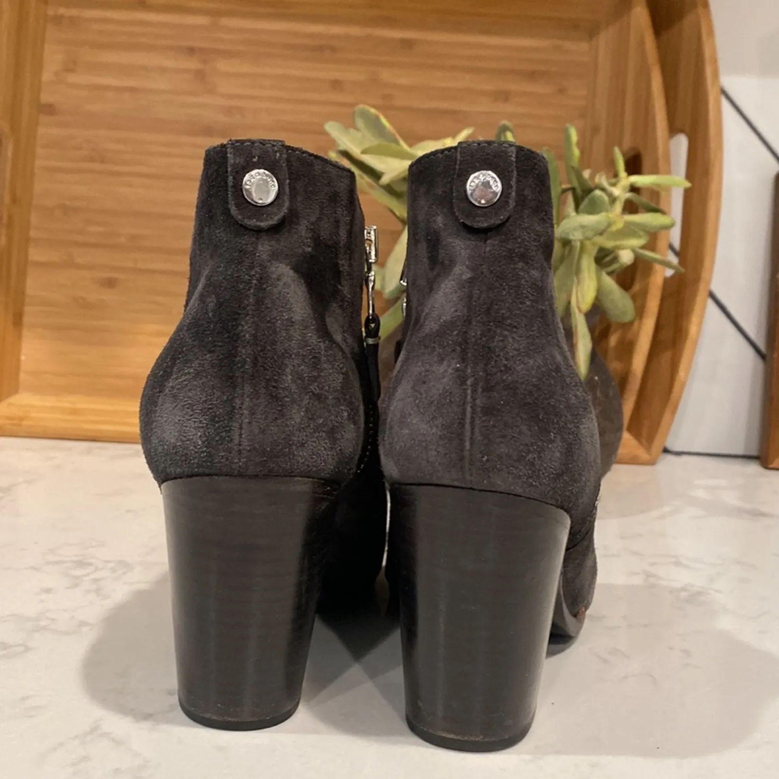 Rag & Bone Margot Suede Ankle Boots stacked heel silver zipper accents size 9 - Image 3