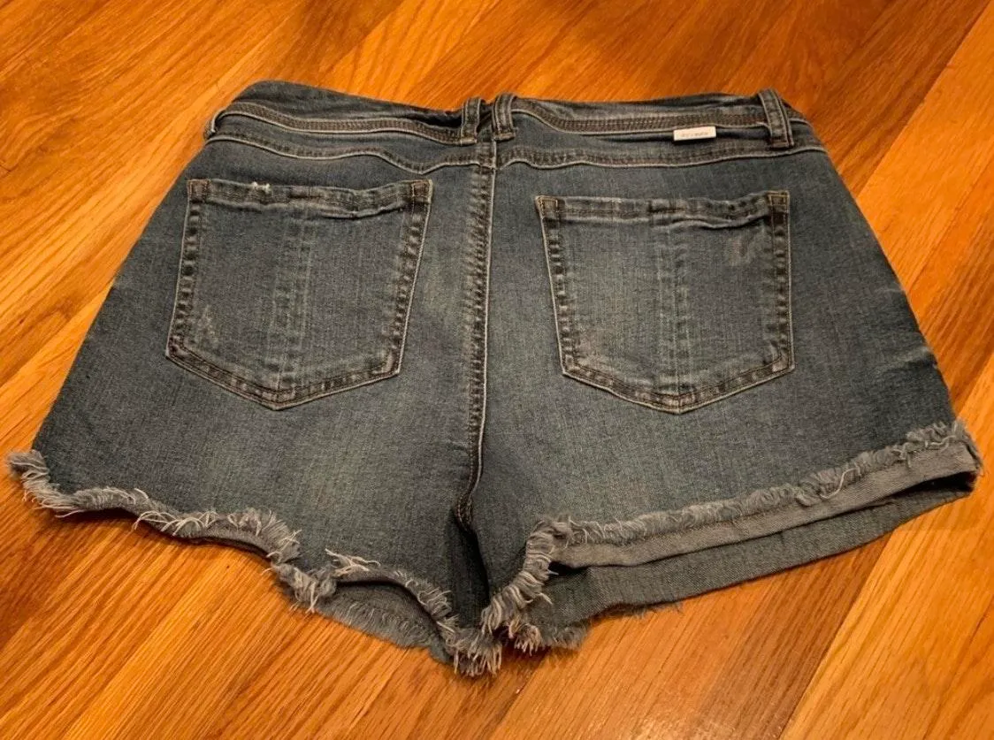 Ivy & Main High Waisted Jean Shorts - Image 2