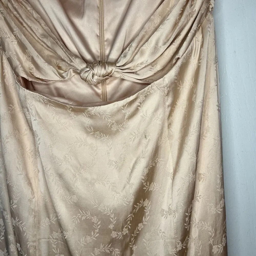 Majorelle Giannina Dress Medium Pink Blush Satin Gown Floral Cut Out MSRP $248 - Image 9