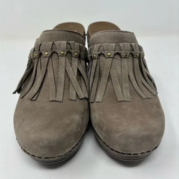 Dansko Deni Women's 40 / 9.5-10 Mule Taupe Gray Clog Nubuck Suede Leather Fringe - Image 3