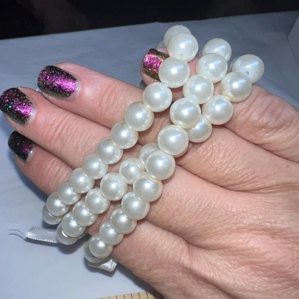 Ribbon Tie Triple‎ Strand Faux Pearl Stretch Bracelets - Image 8