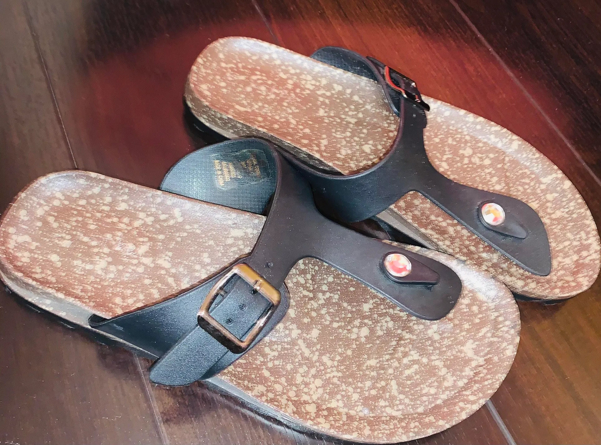 Thong Flip Flops Black Size 8 - Image 2
