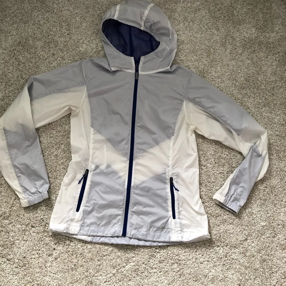 Eddie Bauer windbreak active wear sports jacket with hoodie, size xs - Image 5