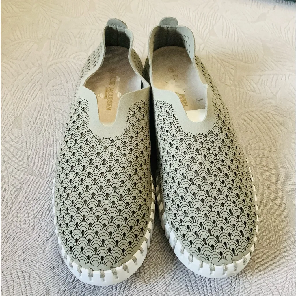 CUTE COMFY CASUAL loafers 🌸🌸 Gray Size undefined - Image 9