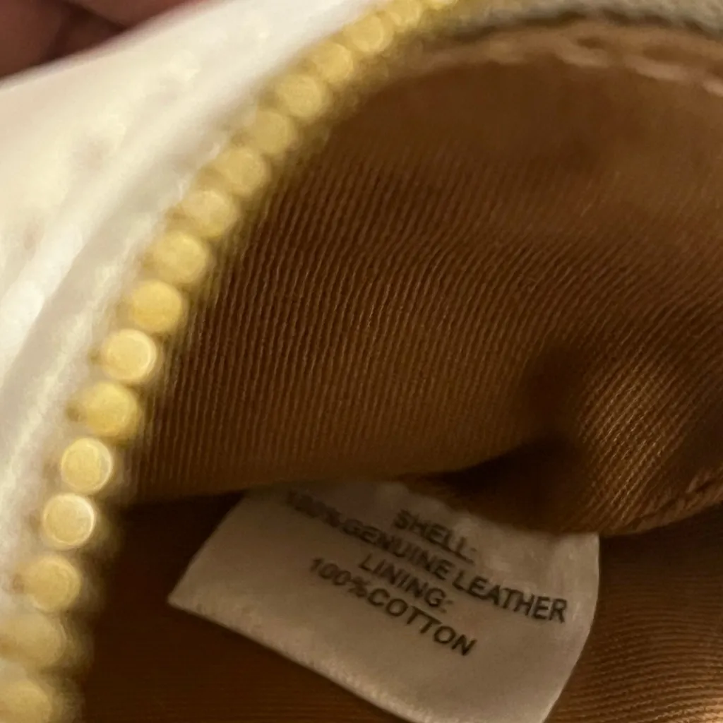 HOBO Dayton Taupe Leather Wristlet Tan - Image 8