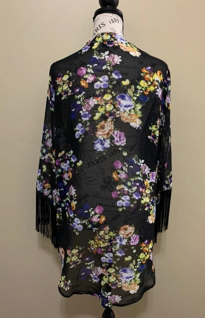 Romeo & Juliet Floral Fringed Kimono Small - Image 6