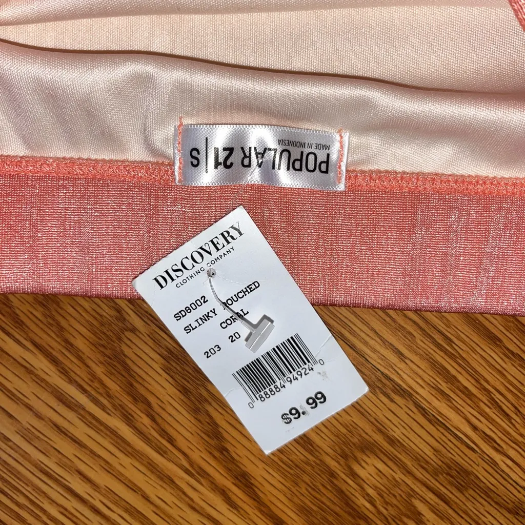 Discovery NWT- midi skirt - Image 3