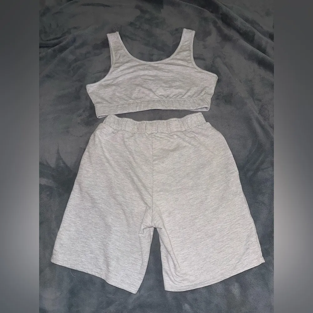 Brand New Sport Set Size Medium Gray - Image 2