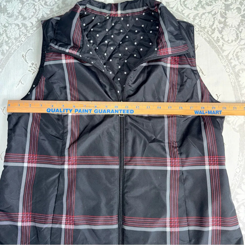 CJ Banks Women’s Black and Red Plaid Reversible Polka dot Vest Size M/L Size M - Image 6