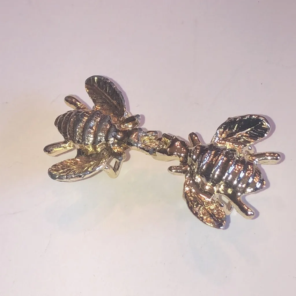 Vintage Gold Tone Bee Queen Bee Retro Boho Belt Buckle - Image 3