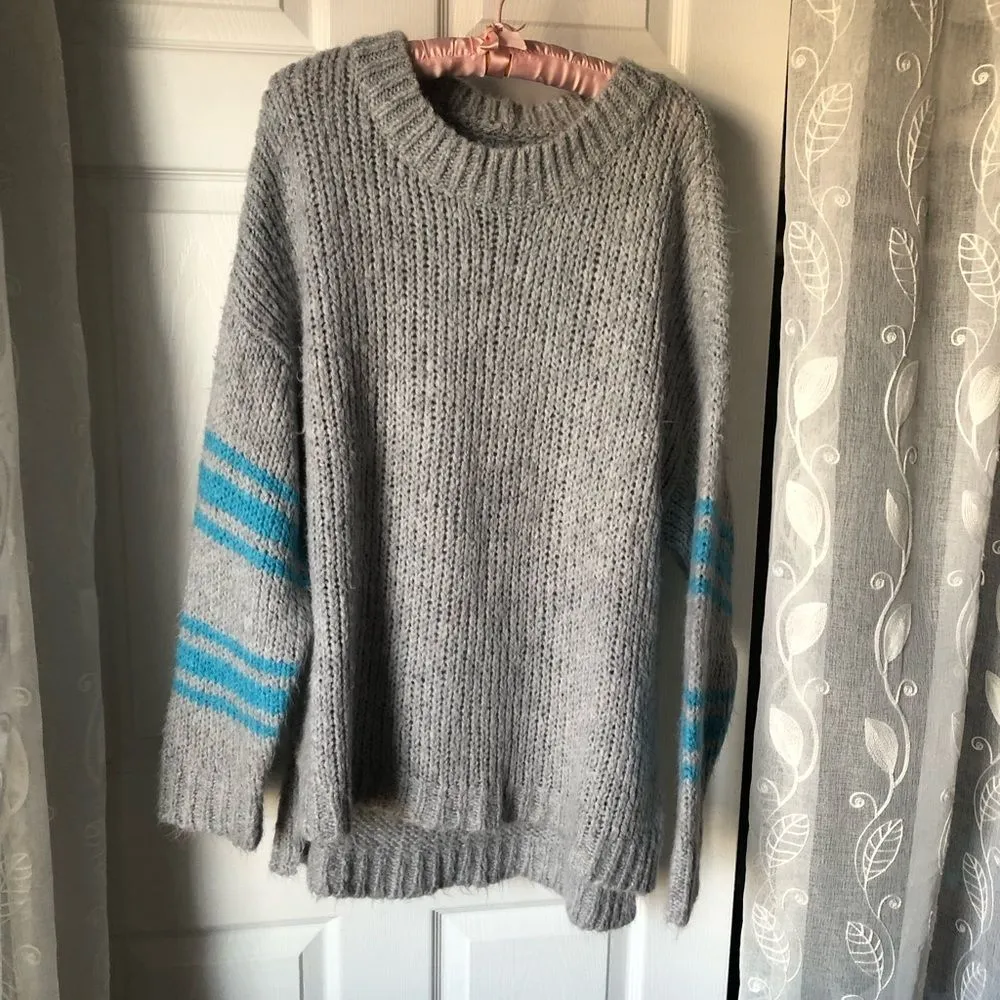 Aerie Cozy Oversized Gray Pullover Sweater women Size L wool blend - Image 2