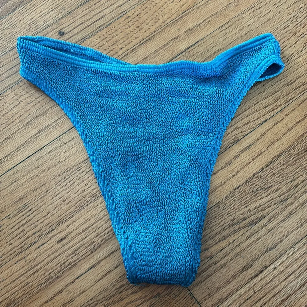 Bond eye Christy bottom Size undefined - Image 3