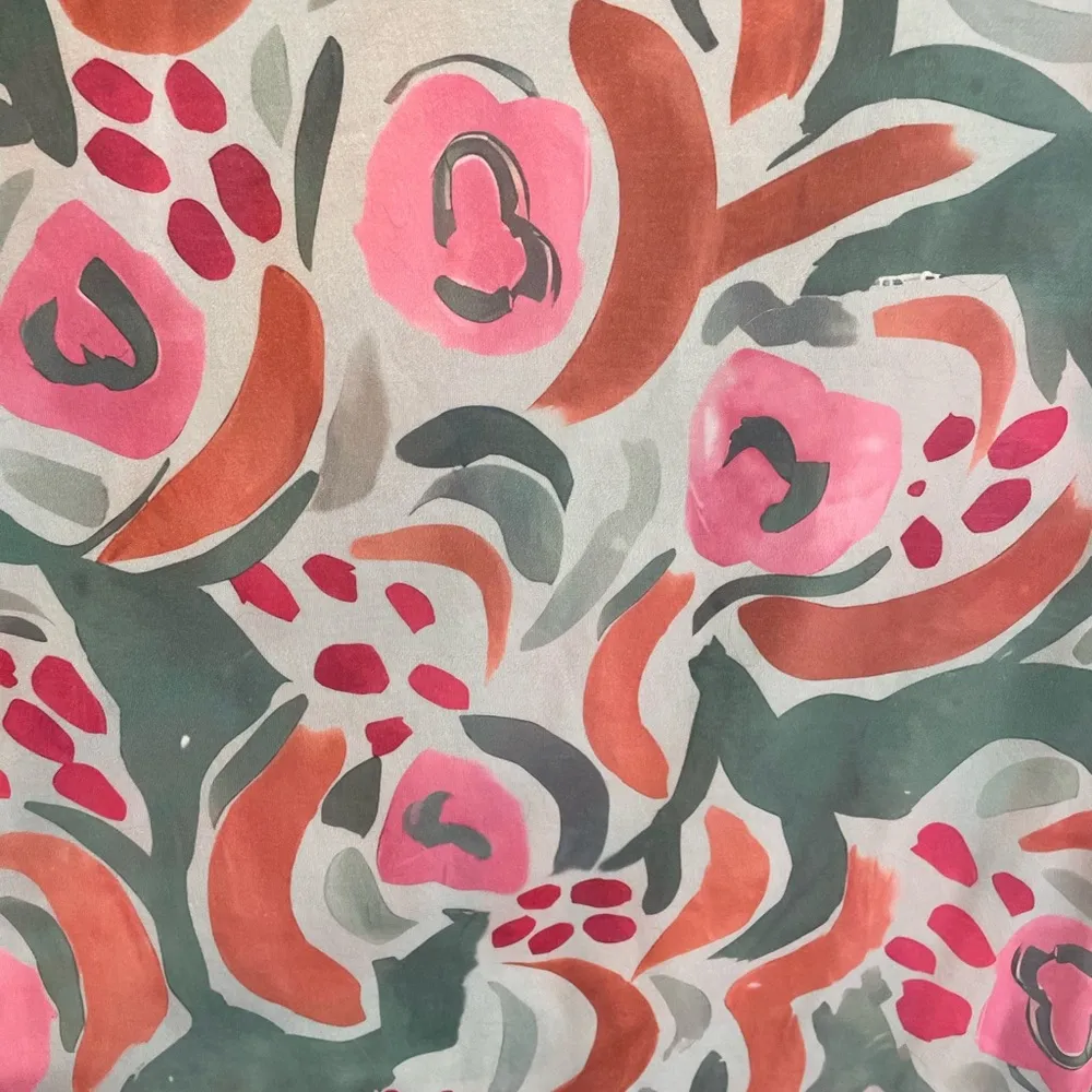 Floral Patterned Top with Pink and Orange Accents Size XL - Image 6