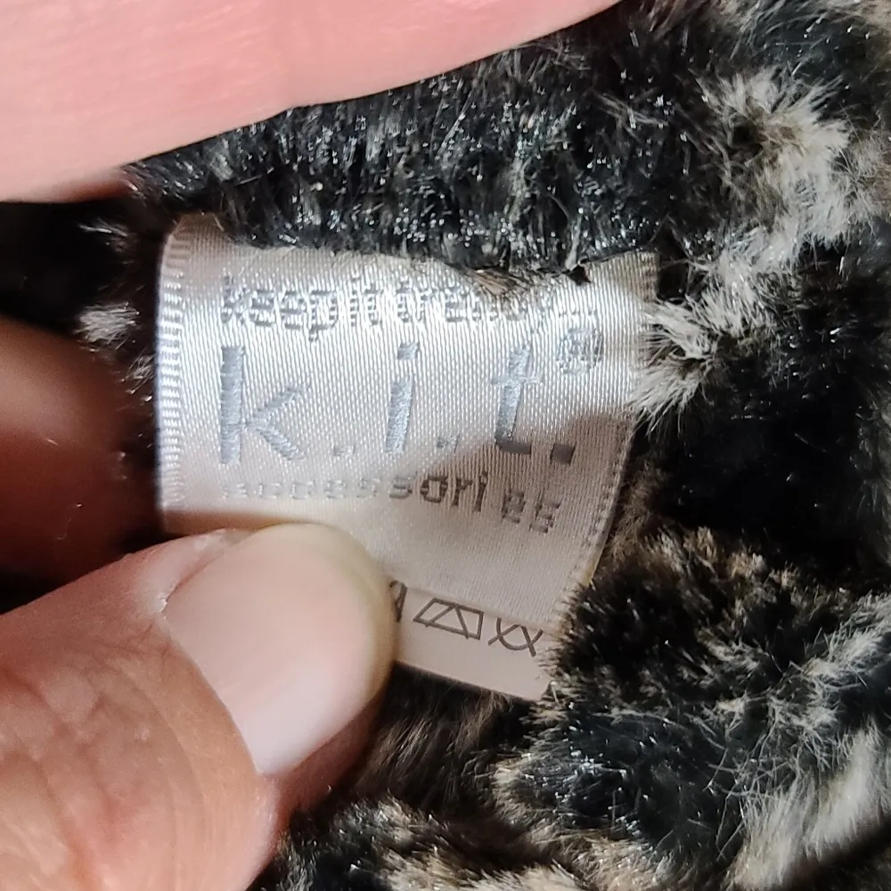 Kit accessory faux fur infinity scarf - Image 3