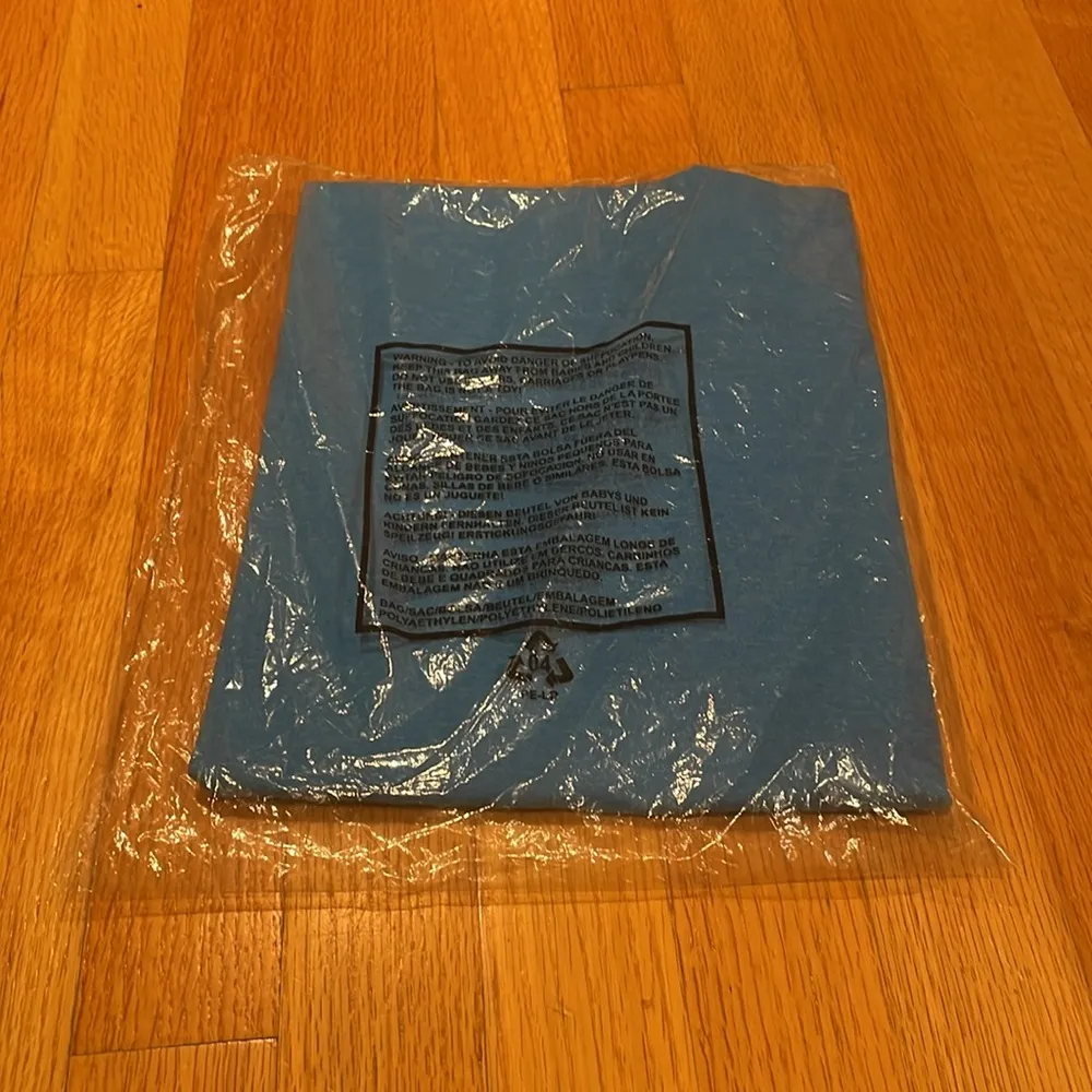 Ski the East Blue Tee with Purple Logo Women's Size Small T-Shirt NWT - Image 3