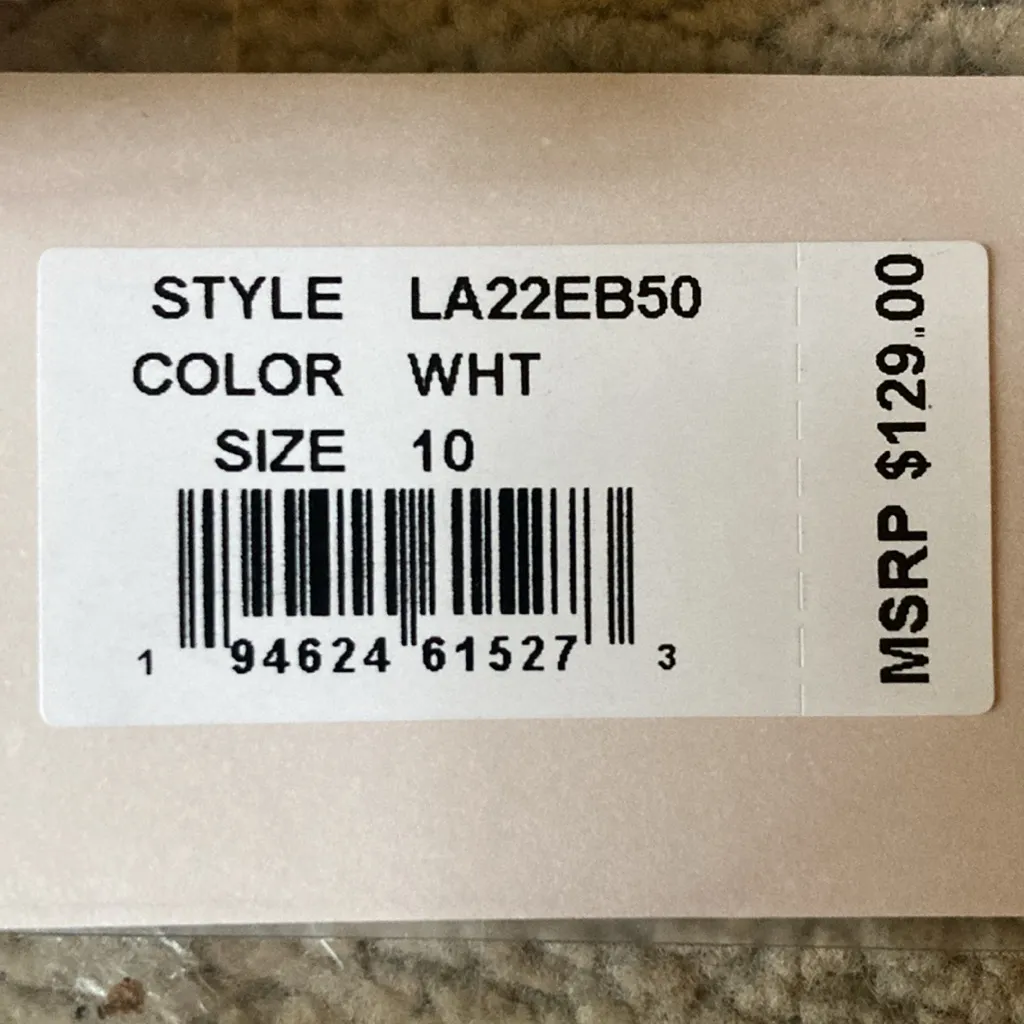  Peter Millar women’s white pants, NWT - Image 11