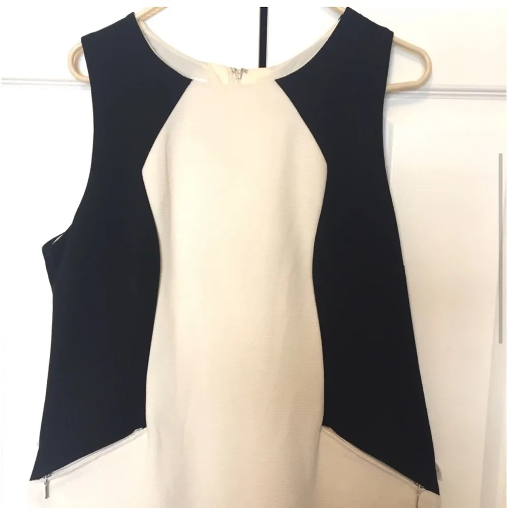 Dr Collection shift dress NWOT Black Size 16 - Image 2