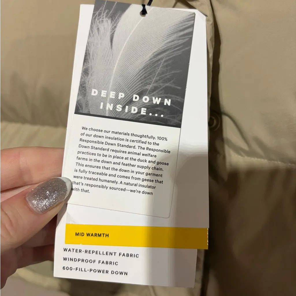 Lululemon wunder puff super-cropped vest - Image 3