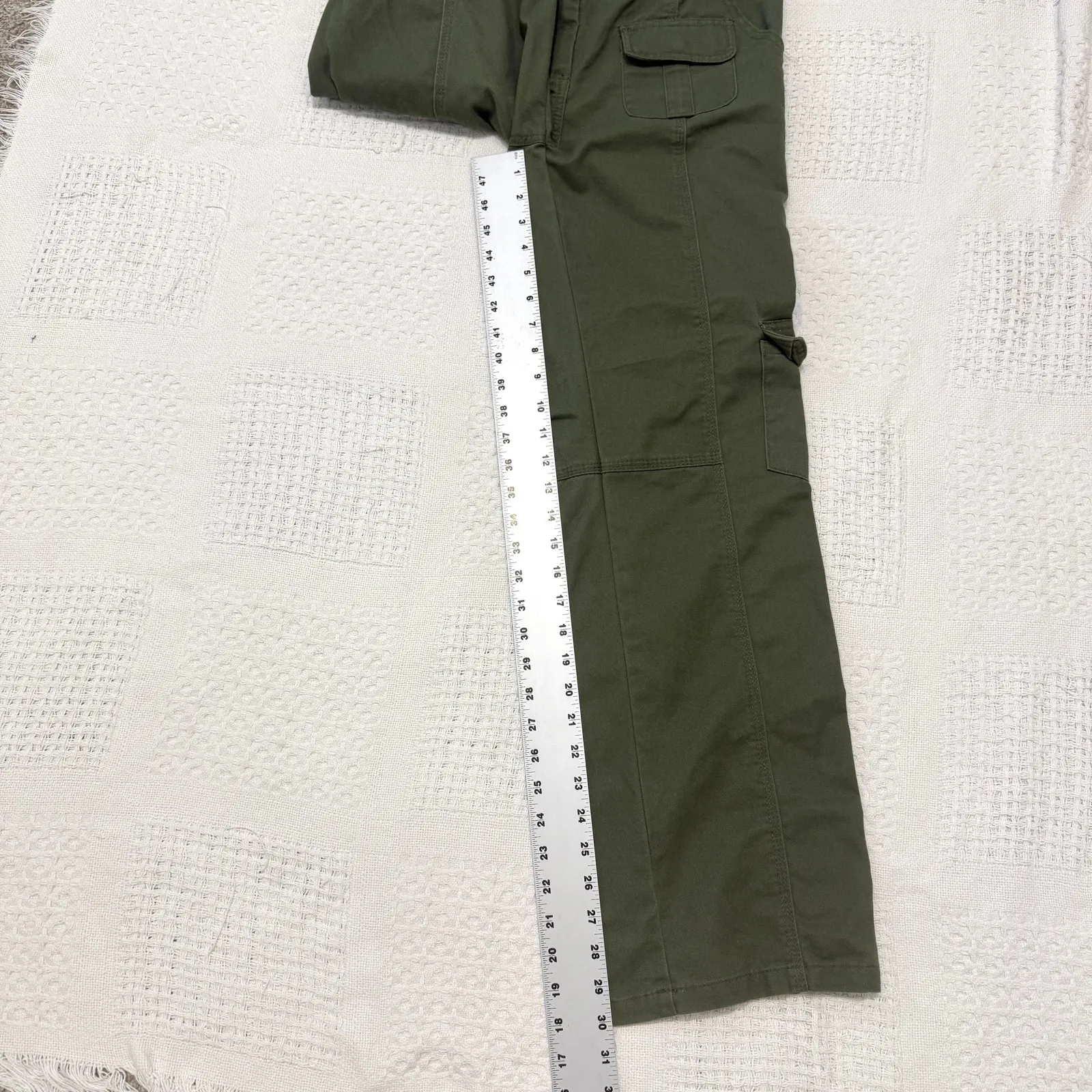 Brandy Melville OS Kim cinch waist Army green cargo pant P 3097 - Image 3