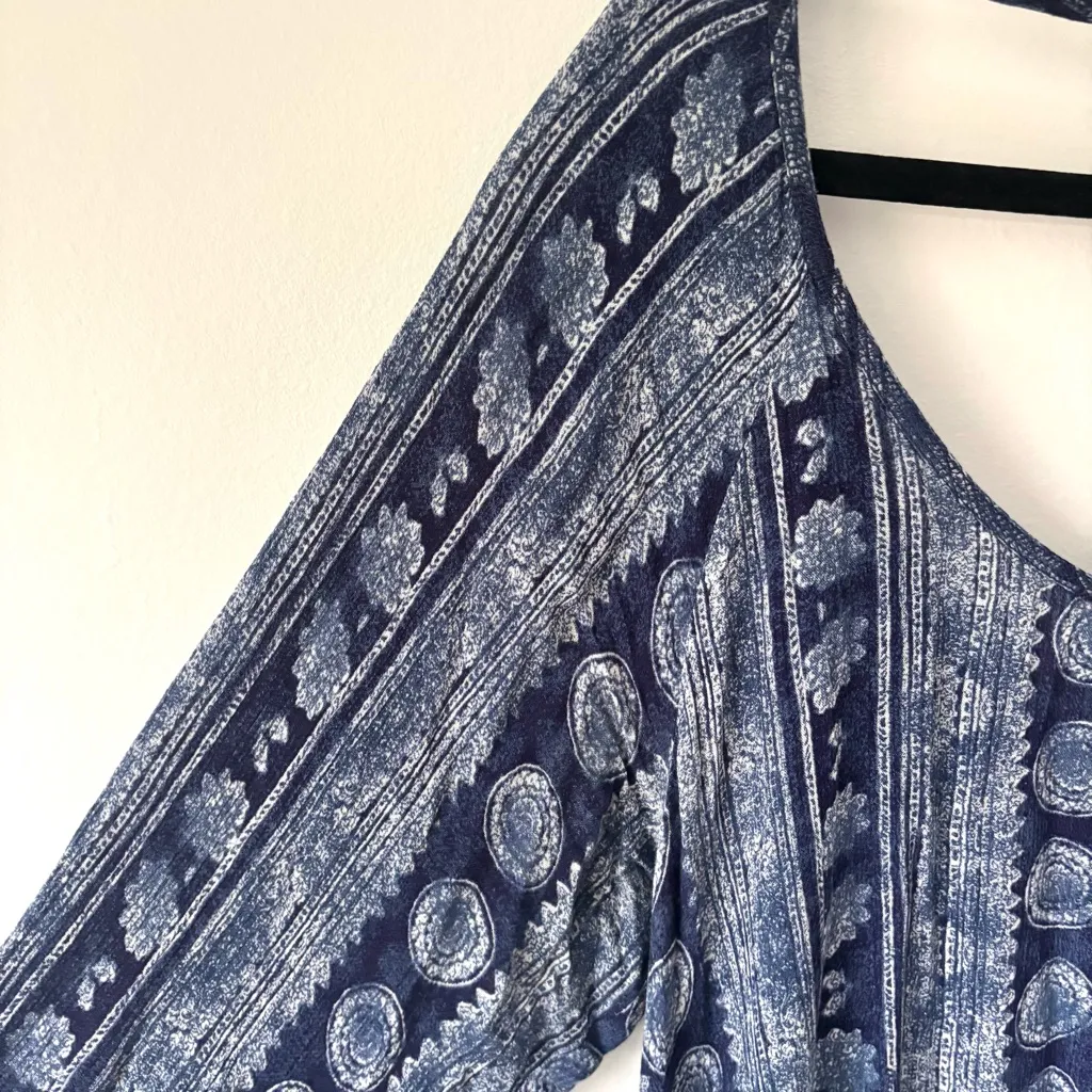 Somedays Lovin Blue Batik Print Lightweight Scoop Neck Mini Dress Raw Hem Boho - Image 5