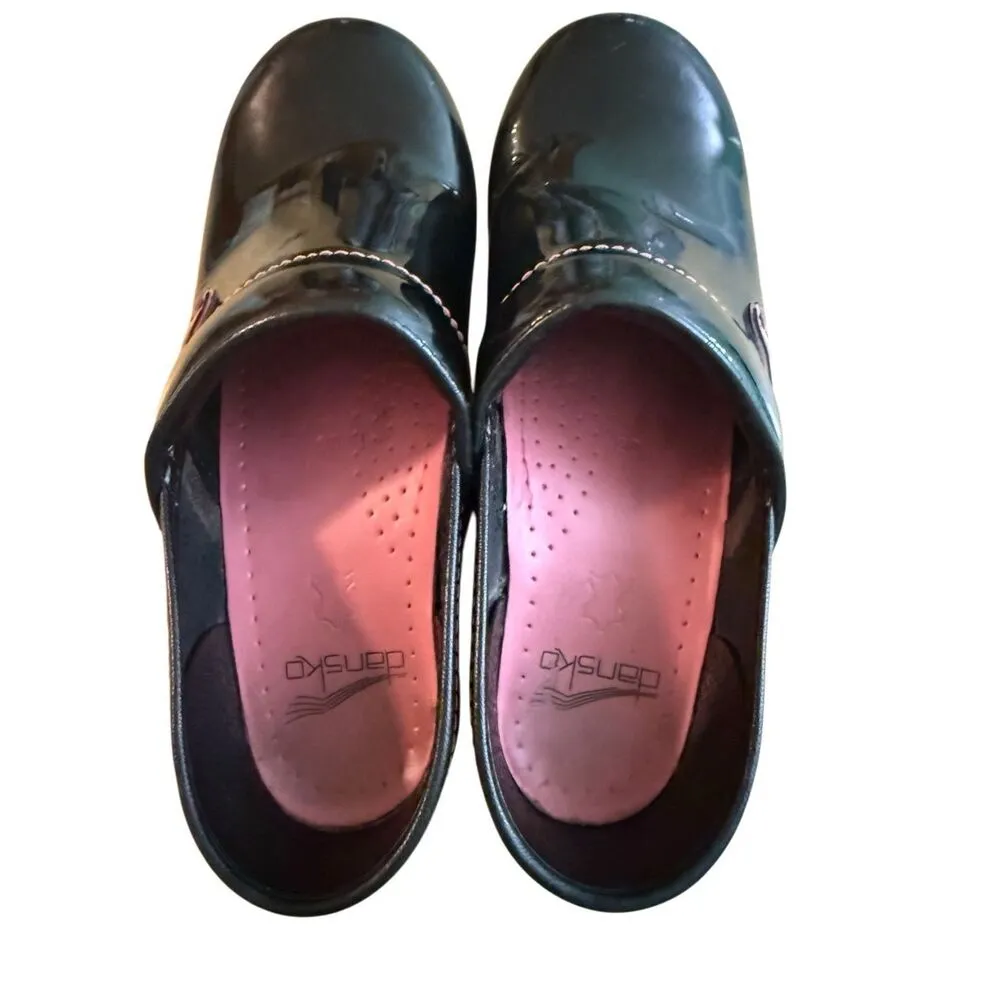 Dansko Black Patent Leather Nursing Clogs Womens Pink Breast Cancer Awareness Ri - Image 6