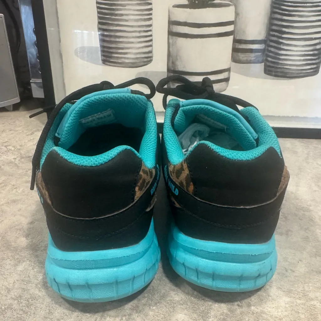 Crazy Train Blue Cheetah Run Wild Shoes Women's Size 9M - Image 5